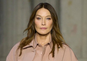 Perfumes de los 90: los más icónicos y por qué siguen de moda